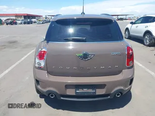 2013 MINI Countryman S ALL4 with VIN WMWZC5C54DWP34224, listed as a IAAI auction lot 42141400 with 33,307 mi miles and . Bid and sale history available at DreamBid. Image 16.