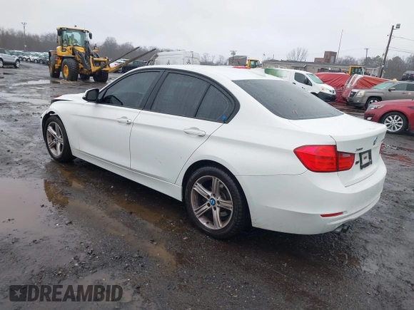 2013 BMW 3 Series 328i xDrive with VIN WBA3B3G50DNR81124, listed as a IAAI auction lot 41087933 with 133,660 mi miles and . Bid and sale history available at DreamBid. Image 3.