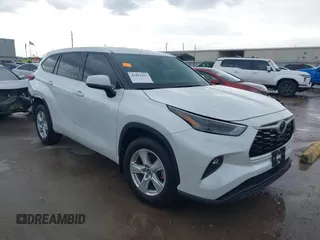 2022 Toyota Highlander LE with VIN 5TDBZRBH1NS216174, listed as a IAAI auction lot 41903427 with 68,671 mi miles and . Bid and sale history available at DreamBid. Image 1.