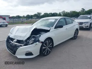 2020 Nissan Altima 2.5 SR with VIN 1N4BL4CVXLC125367, listed as a IAAI auction lot 39171677 with 65,248 mi miles. Bid and sale history available at carsss.com. Image 17.