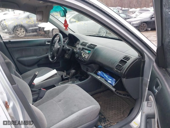 2002 Honda Civic LX with VIN 2HGES16662H567931, listed as a IAAI auction lot 41857814 with 191,087 mi miles. Bid and sale history available at carsss.com. Image 5.