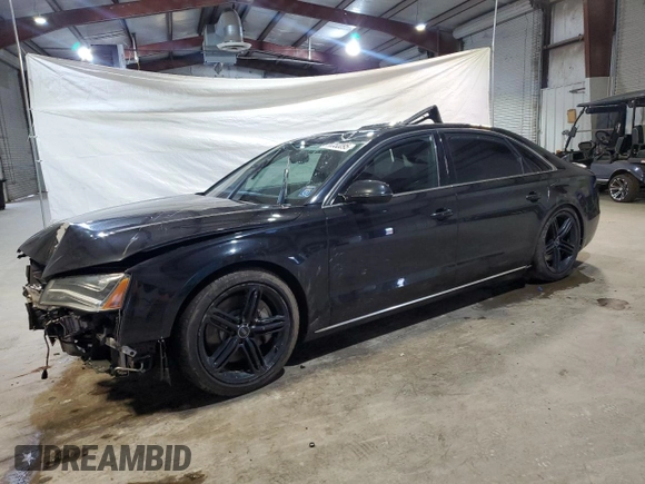 2013 Audi A8 4.0L z VIN WAUR2AFD5DN017108, wystawiony jako Copart lot #56350095 z przebiegiem 143 033 mil mil oraz Nie do naprawy • Non repairable. Historia ofert i sprzedaży dostępna na DreamBid. Obrazek 1.