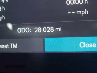 2022 Volvo XC60 Momentum с VIN YV4L12RK5N1051289, выставлен на аукционе IAAI как лот 41139997 с пробегом 28 028 миль миль и . История ставок и продаж доступна на DreamBid. Изображение 15.