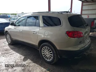 2011 Buick Enclave CXL-1 with VIN 5GAKRBED0BJ289269, listed as a IAAI auction lot 40101321 with 133,751 mi miles. Bid and sale history available at carsss.com. Image 3.