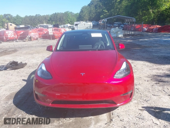 2024 Tesla Model Y z VIN 7SAYGDED2RA325538, wystawiony jako IAAI lot #42180492 z przebiegiem 8 738 mil mil oraz . Historia ofert i sprzedaży dostępna na DreamBid. Obrazek 12.