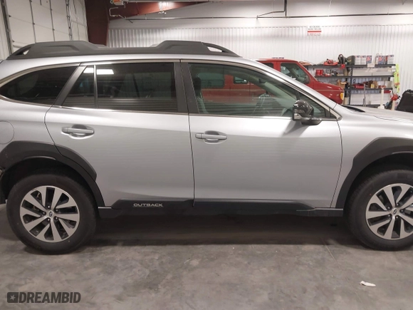2024 Subaru Outback Premium with VIN 4S4BTAFC6R3163167, listed as a IAAI auction lot 41788835 with 35,678 mi miles. Bid and sale history available at carsss.com. Image 14.