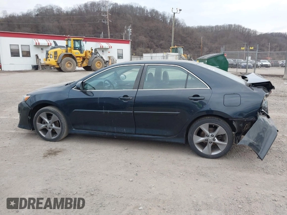 2014 Toyota Camry L with VIN 4T1BF1FK2EU736634, listed as a IAAI auction lot 41844908 with 98,749 mi miles. Bid and sale history available at carsss.com. Image 14.