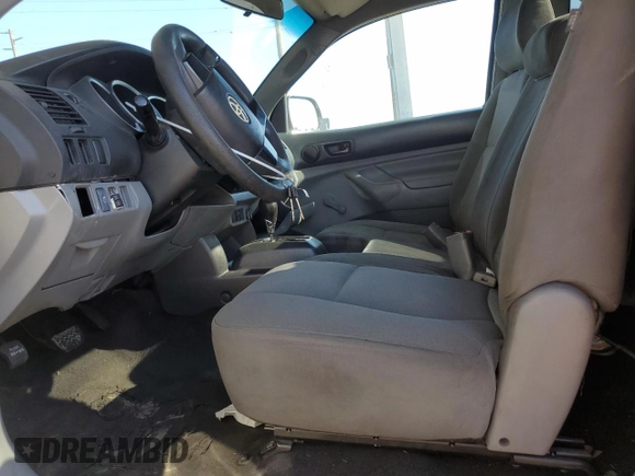 2014 Toyota Tacoma with VIN 5TFNX4CN6EX041537, listed as a Copart auction lot 54235805 with 130,731 mi miles and Salvage Title. Bid and sale history available at DreamBid. Image 7.