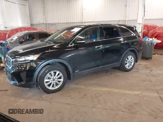 2019 Kia Sorento LX with VIN 5XYPGDA32KG511068, listed as a IAAI auction lot 41682042 with 111,148 mi miles. Bid and sale history available at carsss.com. Image 16.
