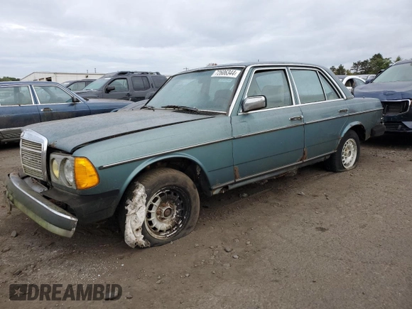 1984 Mercedes-Benz 300 D с VIN WDBAB33A1EA006099, выставлен на аукционе Copart как лот 72606344 с пробегом 336 416 миль миль и Чистый • Clean title. История ставок и продаж доступна на DreamBid. Изображение 1.