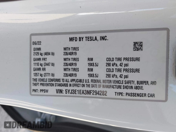 2022 Tesla Model 3 with VIN 5YJ3E1EA3NF294282, listed as a IAAI auction lot 41992046 with 22,383 mi miles. Bid and sale history available at carsss.com. Image 9.