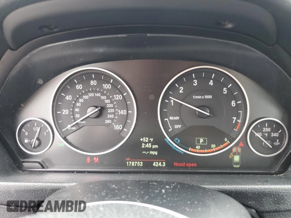 2014 BMW 3 Series 328i xDrive with VIN WBA3B5G53ENS06927, listed as a Copart auction lot 52871955 with 178,753 mi miles and Salvage Title. Bid and sale history available at DreamBid. Image 9.
