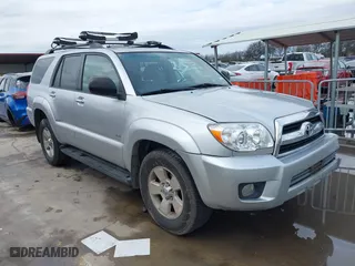 2008 Toyota 4Runner SR5 with VIN JTEZU14R488093169, listed as a IAAI auction lot 41456205 with 178,736 mi miles. Bid and sale history available at carsss.com. Image 1.