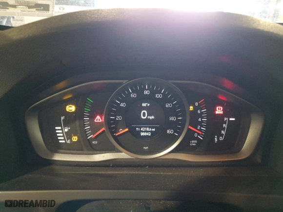 2017 Volvo S60 Dynamic with VIN YV126MFLXH2421864, listed as a Copart auction lot 44547805 with 96,842 mi miles and Salvage Title. Bid and sale history available at carsss.com. Image 9.