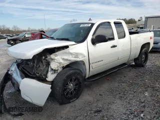 2007 Chevrolet Silverado 1500 LT w/2LT with VIN 2GCEC190171730780, listed as a Copart auction lot 42031455 with 0 mi miles and Salvage Title. Bid and sale history available at carsss.com. Image 1.