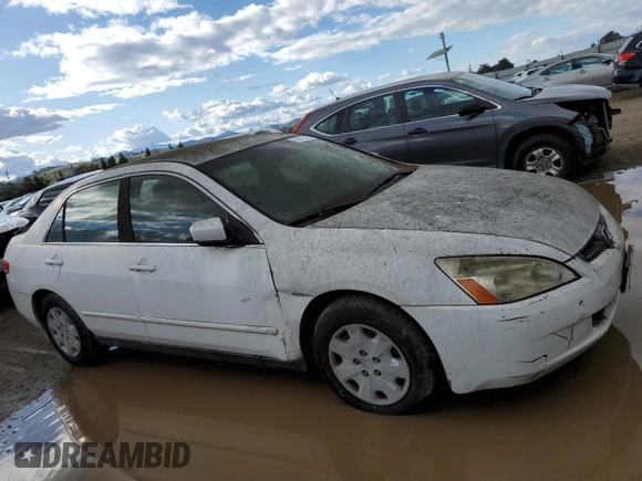 2003 Honda Accord LX z VIN JHMCM56333C022317, wystawiony jako Copart lot #48175075 z przebiegiem 74 228 mil mil oraz Nie do naprawy • Non repairable. Historia ofert i sprzedaży dostępna na DreamBid. Obrazek 4.