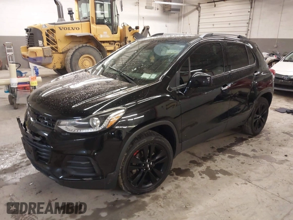 2018 Chevrolet Trax LT with VIN 3GNCJPSB6JL223575, listed as a IAAI auction lot 41986668 with 108,190 mi miles and . Bid and sale history available at carsss.com. Image 18.