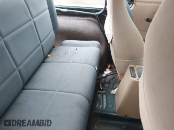 1999 Jeep Wrangler Sahara with VIN 1J4FY49S7XP440582, listed as a IAAI auction lot 41967151 with 163,710 mi miles and . Bid and sale history available at DreamBid. Image 8.