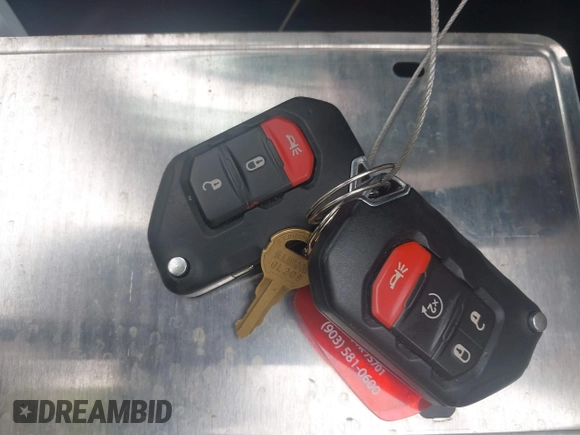 2020 Jeep Gladiator Sport S с VIN 1C6JJTAG1LL204637, выставлен на аукционе IAAI как лот 41743343 с пробегом 94 305 миль миль и . История ставок и продаж доступна на DreamBid. Изображение 11.