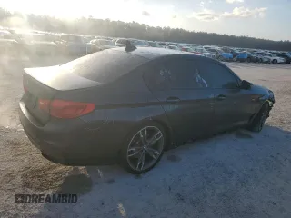 2019 BMW 5 Series M550i xDrive with VIN WBAJB9C57KB288906, listed as a Copart auction lot 79846274 with 61,744 mi miles and Salvage title. Bid and sale history available at DreamBid. Image 3.