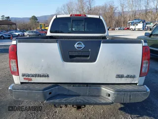 2010 Nissan Frontier SE z VIN 1N6AD0CW2AC437777, wystawiony jako IAAI lot #41412980 z przebiegiem 224 829 mil mil oraz . Historia ofert i sprzedaży dostępna na DreamBid. Obrazek 17.