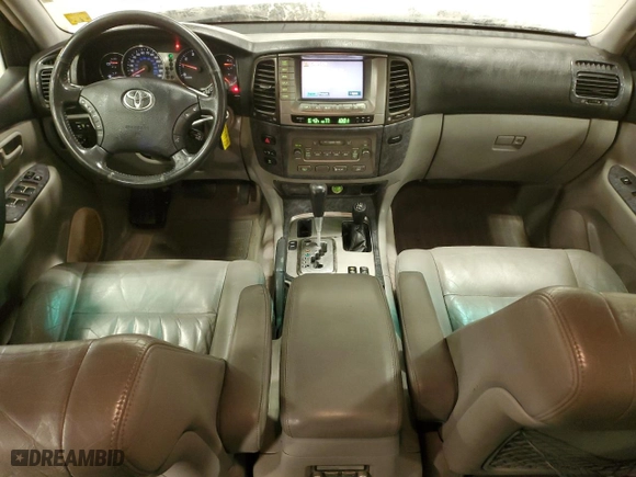 2005 Toyota Land Cruiser with VIN JTEHT05J252068819, listed as a Copart auction lot 88263445 with 210,517 mi miles and Clean Title. Bid and sale history available at carsss.com. Image 8.
