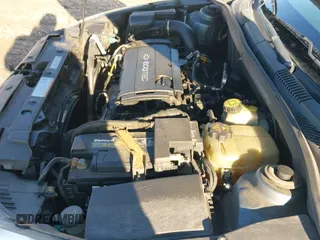 2012 Chevrolet Cruze LS z VIN 1G1PC5SH8C7301870, wystawiony jako IAAI lot #43391488 z przebiegiem 203 055 mil mil oraz . Historia ofert i sprzedaży dostępna na DreamBid. Obrazek 19.