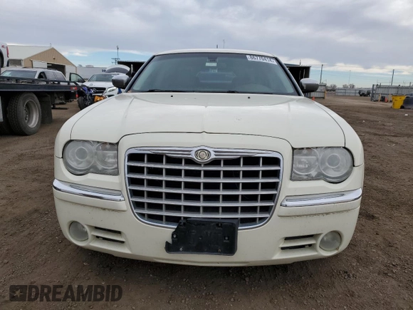 2008 Chrysler 300 C with VIN 2C3KK63H98H237217, listed as a Copart auction lot 86770414 with 184,520 mi miles and Clean Title. Bid and sale history available at carsss.com. Image 5.