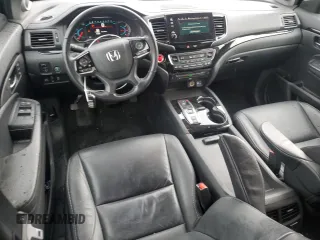 2020 Honda Pilot Touring 7-Passenger z VIN 5FNYF6H68LB052379, wystawiony jako Copart lot #57655775 z przebiegiem 73 501 mil mil oraz Szkoda całkowita • Salvage title. Historia ofert i sprzedaży dostępna na DreamBid. Obrazek 8.