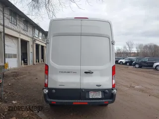 2015 Ford Transit Cargo with VIN 1FTNR2XG6FKB09053, listed as a IAAI auction lot 41486394 with 175,265 mi miles and . Bid and sale history available at DreamBid. Image 16.
