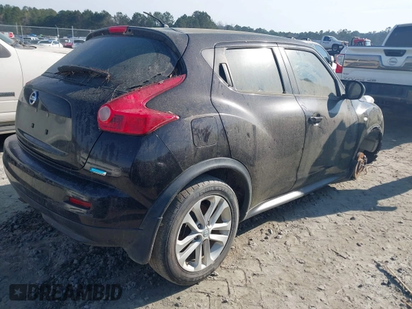 2014 Nissan Juke S with VIN JN8AF5MRXET359309, listed as a IAAI auction lot 41746867 with 1 mi miles. Bid and sale history available at carsss.com. Image 4.