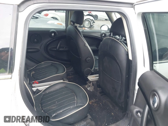2012 MINI Countryman S with VIN WMWZC5C50CWL56160, listed as a IAAI auction lot 42139960 with 101,069 mi miles and . Bid and sale history available at DreamBid. Image 8.