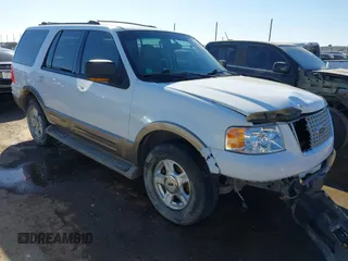 2003 Ford Expedition Eddie Bauer with VIN 1FMFU17L43LB91215, listed as a IAAI auction lot 41229864 with 309,764 mi miles. Bid and sale history available at carsss.com. Image 1.