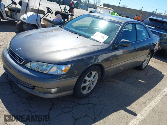 2001 Lexus ES 300 with VIN JT8BF28G910341451, listed as a IAAI auction lot 41776563 with 183,803 mi miles and . Bid and sale history available at DreamBid. Image 17.