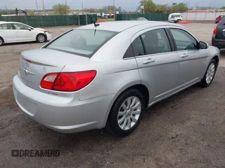 2010 Chrysler Sebring Limited with VIN 1C3CC5FB3AN202530, listed as a IAAI auction lot 41933640 with 108,198 mi miles. Bid and sale history available at carsss.com. Image 4.