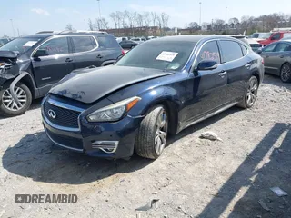2015 Infiniti Q70 with VIN JN1BY1PP7FM601789, listed as a IAAI auction lot 41782519 with 140,158 mi miles and . Bid and sale history available at DreamBid. Image 18.