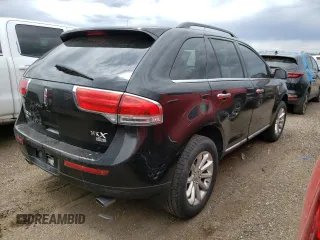2013 Lincoln MKX with VIN 2LMDJ8JKXDBL23280, listed as a Copart auction lot 60703924 with 150,140 mi miles and Salvage Title. Bid and sale history available at carsss.com. Image 3.