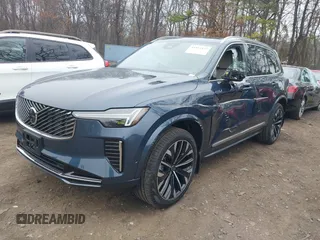 2025 Volvo XC90 with VIN YV4062PG4S1370195, listed as a IAAI auction lot 41912433 with 31 mi miles and . Bid and sale history available at DreamBid. Image 18.