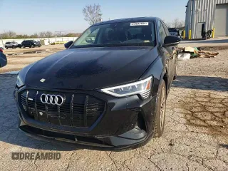 2021 Audi e-tron Sportback Premium Plus with VIN WA12AAGE9MB001276, listed as a Copart auction lot 47997464 with 35,672 mi miles and Salvage title. Bid and sale history available at DreamBid. Image 11.