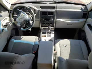 2008 Jeep Liberty Sport z VIN 1J8GN28K58W257772, wystawiony jako Copart lot #49958345 z przebiegiem 172 453 mil mil oraz Szkoda całkowita • Salvage title. Historia ofert i sprzedaży dostępna na DreamBid. Obrazek 8.