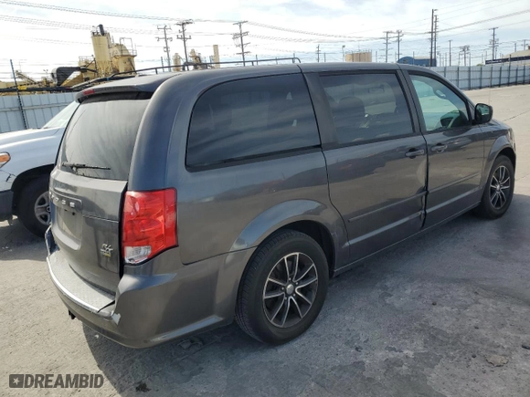 2015 Dodge Grand Caravan R/T with VIN 2C4RDGEG2FR631762, listed as a Copart auction lot 51374925 with 133,499 mi miles and Clean Title. Bid and sale history available at carsss.com. Image 3.