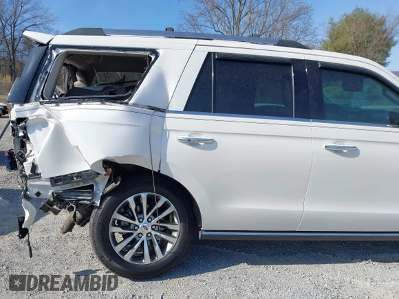 2018 Ford Expedition Limited with VIN 1FMJU2AT1JEA16611, listed as a IAAI auction lot 41773150 with 87,345 mi miles. Bid and sale history available at carsss.com. Image 20.