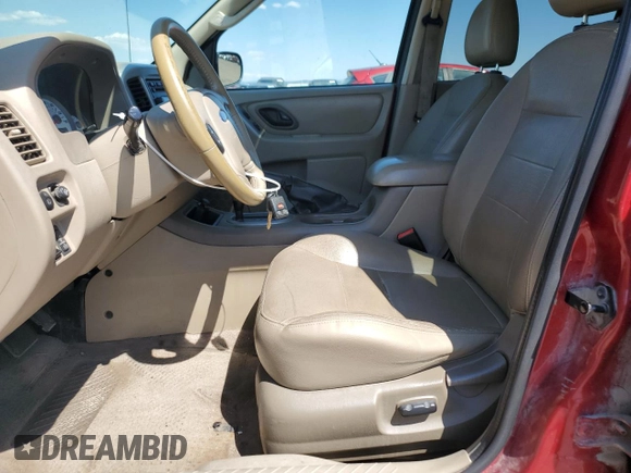 2005 Ford Escape XLT with VIN 1FMYU93115KD92087, listed as a Copart auction lot 61156264 with 193,475 mi miles and Clean Title. Bid and sale history available at DreamBid. Image 7.