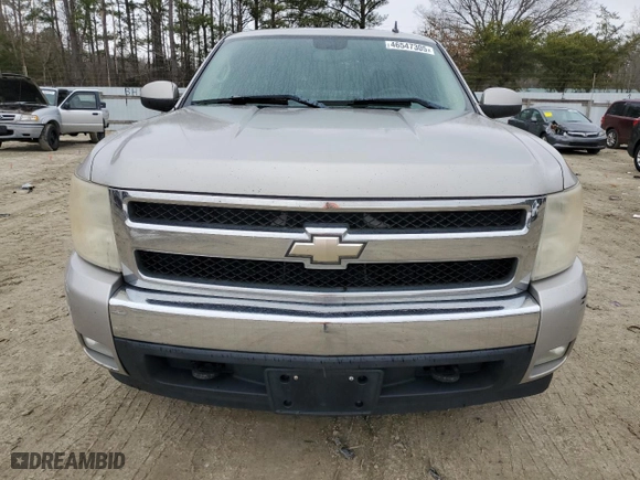 2008 Chevrolet Silverado 1500 LT w/1LT with VIN 2GCEC19J681146076, listed as a Copart auction lot 46547305 with 204,212 mi miles and Clean Title. Bid and sale history available at carsss.com. Image 5.