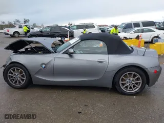 2005 BMW Z4 2.5i with VIN 4USBT33525LS57072, listed as a IAAI auction lot 41778015 with 69,483 mi miles. Bid and sale history available at carsss.com. Image 14.