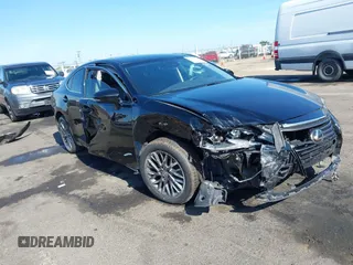 2018 Lexus ES 350 with VIN 58ABK1GG9JU101631, listed as a IAAI auction lot 42588100 with 61,681 mi miles and . Bid and sale history available at DreamBid. Image 1.