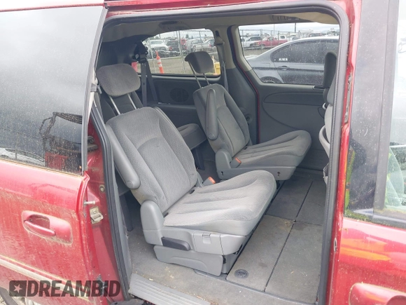 2006 Chrysler Town & Country Touring with VIN 2A4GP54L76R666938, listed as a IAAI auction lot 42270772 with 143,081 mi miles and . Bid and sale history available at DreamBid. Image 8.