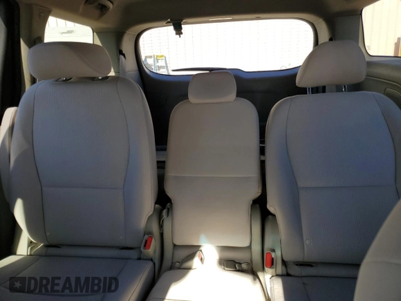 2021 Kia Sedona EX with VIN KNDMB5C10M6673080, listed as a Copart auction lot 87832695 with 34,653 mi miles and Clean Title. Bid and sale history available at carsss.com. Image 10.