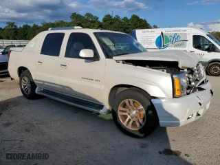 2003 Cadillac Escalade EXT with VIN 3GYEK63N63G160100, listed as a Copart auction lot 69054294 with 0 mi miles and Salvage Title. Bid and sale history available at carsss.com. Image 4.