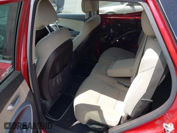 2016 Hyundai Santa Fe z VIN 5XYZT3LB3GG348215, wystawiony jako IAAI lot #41917143 z przebiegiem 121 873 mil mil oraz . Historia ofert i sprzedaży dostępna na DreamBid. Obrazek 8.